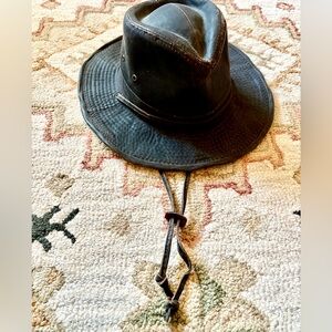 DPC brown hat medium unisex